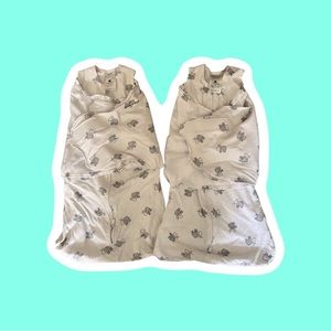 TWO HALO Sleepsack Swaddles! Great condition, Size Small - 3-6 months, TOG 1.5